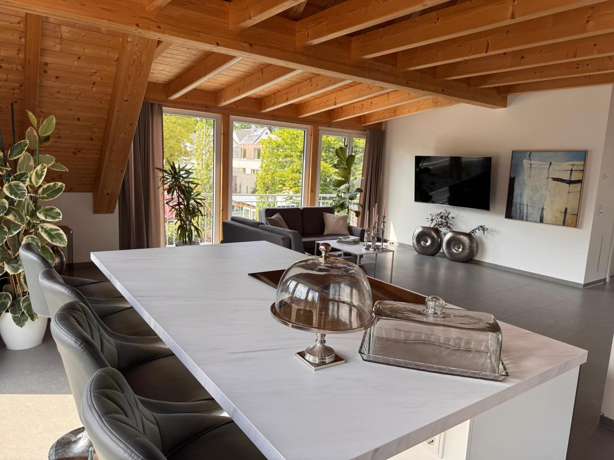 Moderne Ferienunterkunft/Wohnung Burgthann Экстерьер фото