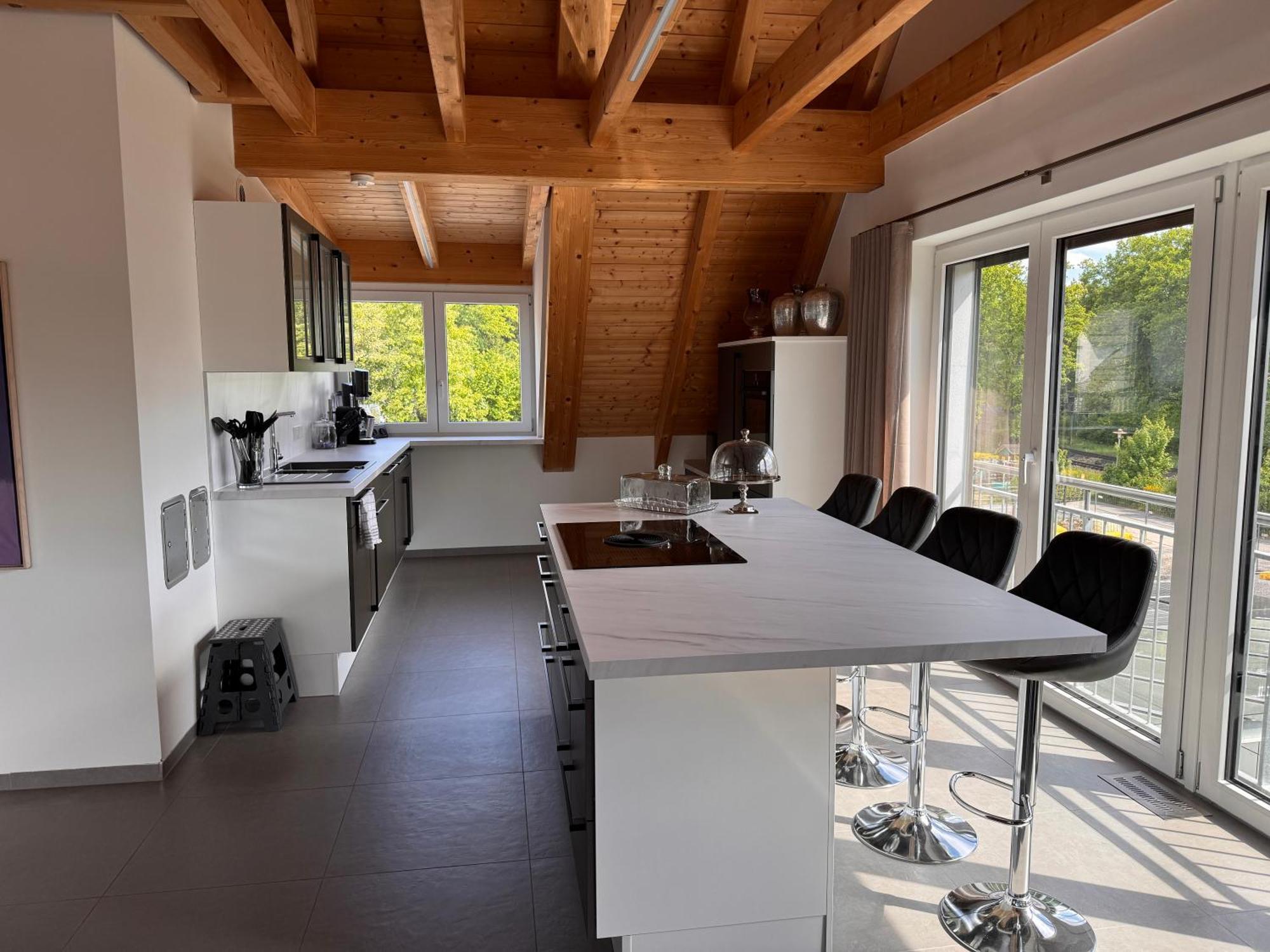 Moderne Ferienunterkunft/Wohnung Burgthann Экстерьер фото